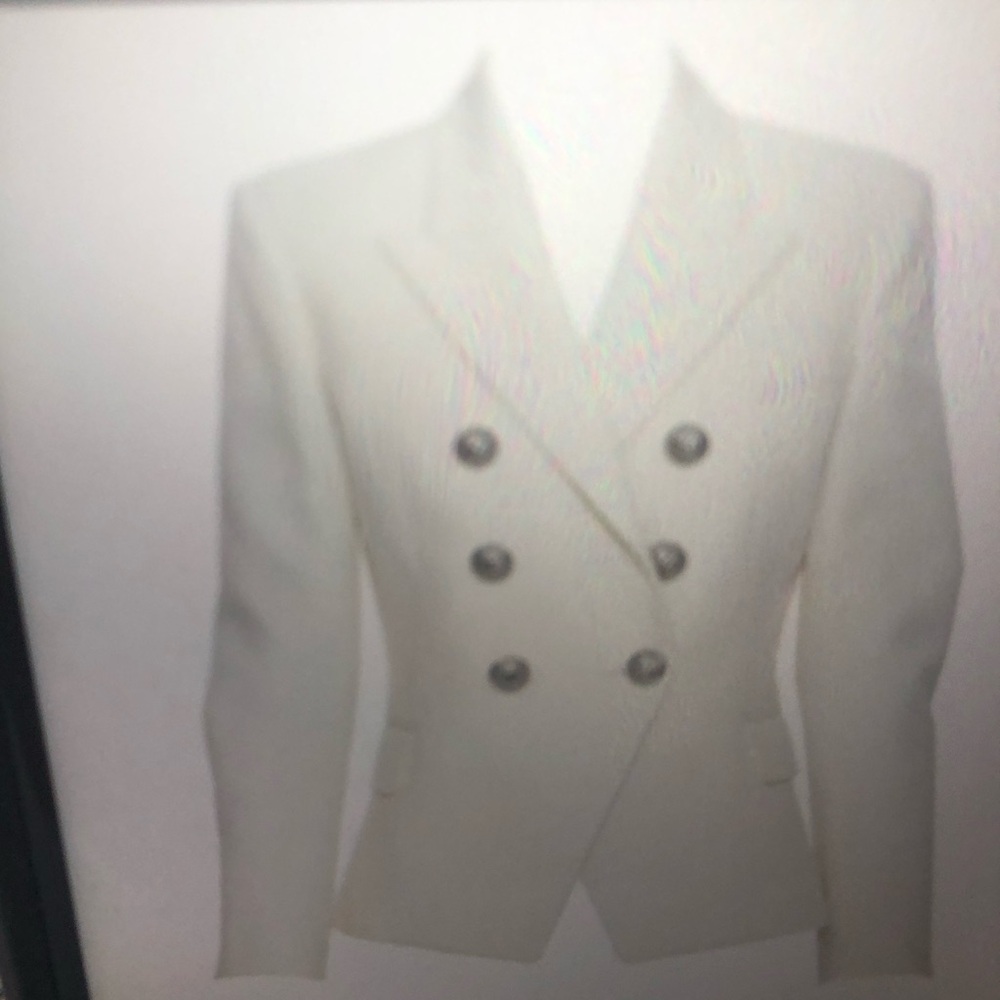 GIFTABLE . Balmain White Double-Breasted Tailored Blazer. Size 34 - Picture 5 of 12
